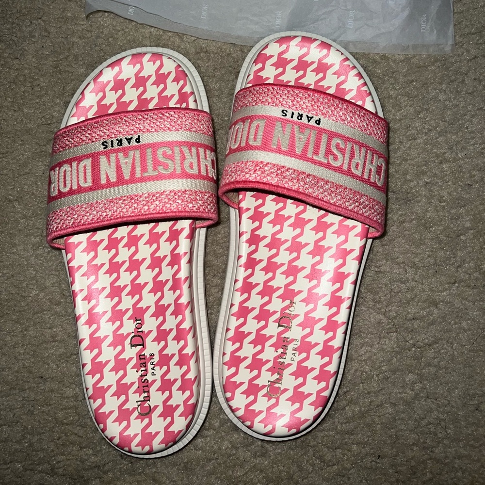 DIOR Bright Pink Toile de Jouy Embroidered Cotton DWAY SLIDE